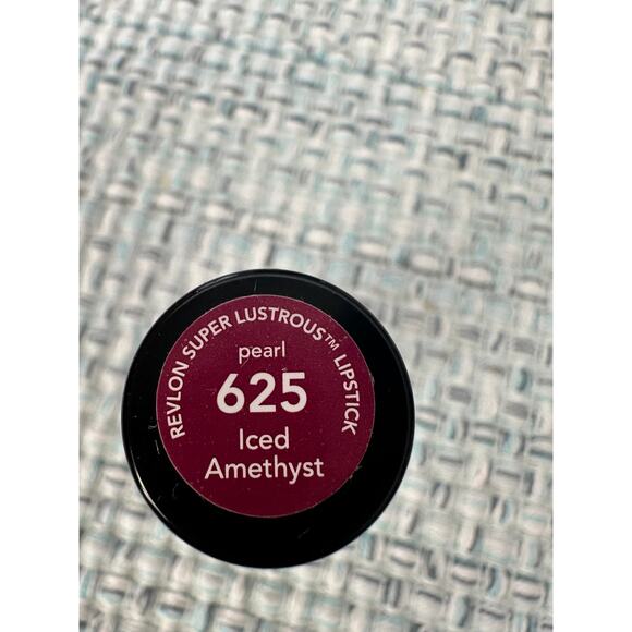 Revlon Super Lustrous Pearl Lipstick Iced Amethyst 625 New - Picture 3 of 4